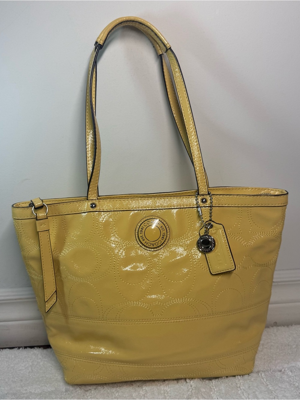 Coach Signature F19198 Yellow Patent Leather Stitch Tote Bag Shoulder Satchel